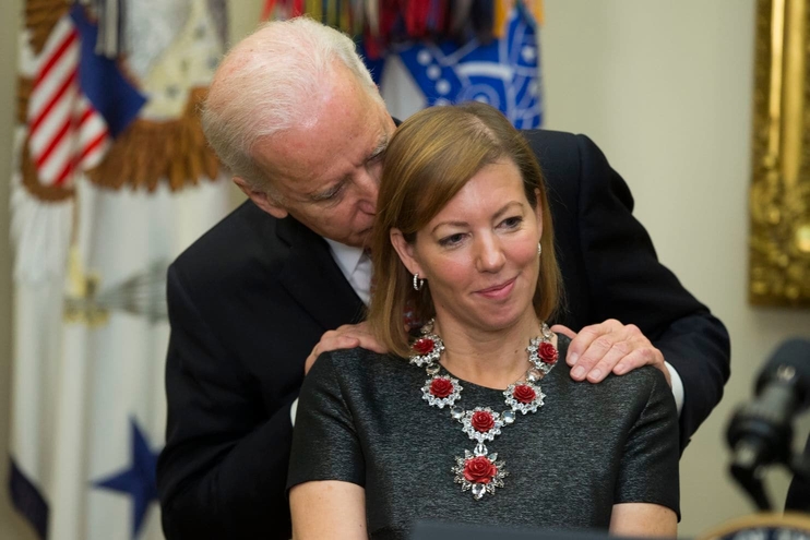 Name:  rsz_biden.jpg
Views: 391
Size:  210.6 KB