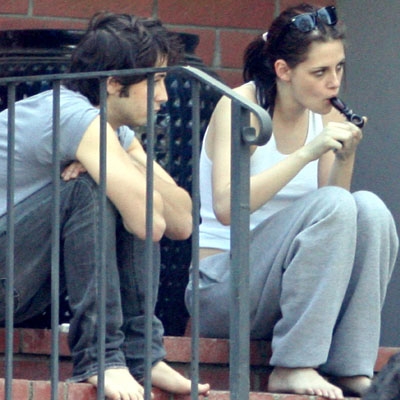 Name:  kristen stewart smoking pot 1.jpg
Views: 2819
Size:  92.7 KB