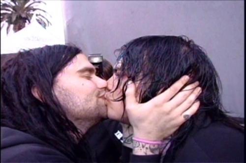 Name:  gerard-way-bert-mccraken-kissing.jpg
Views: 80
Size:  100.6 KB